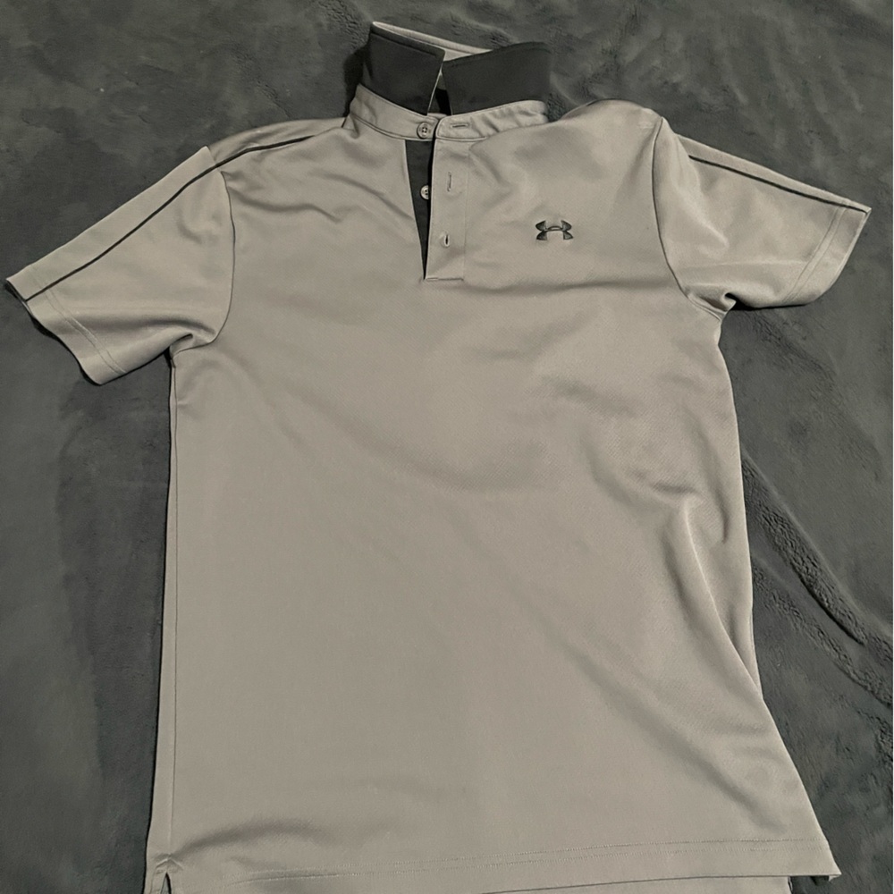 Under Armour collard shirt